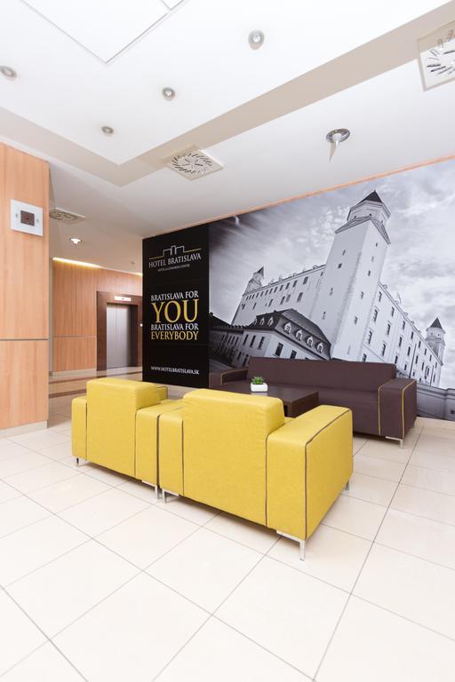 Hotel Bratislava Esterno foto