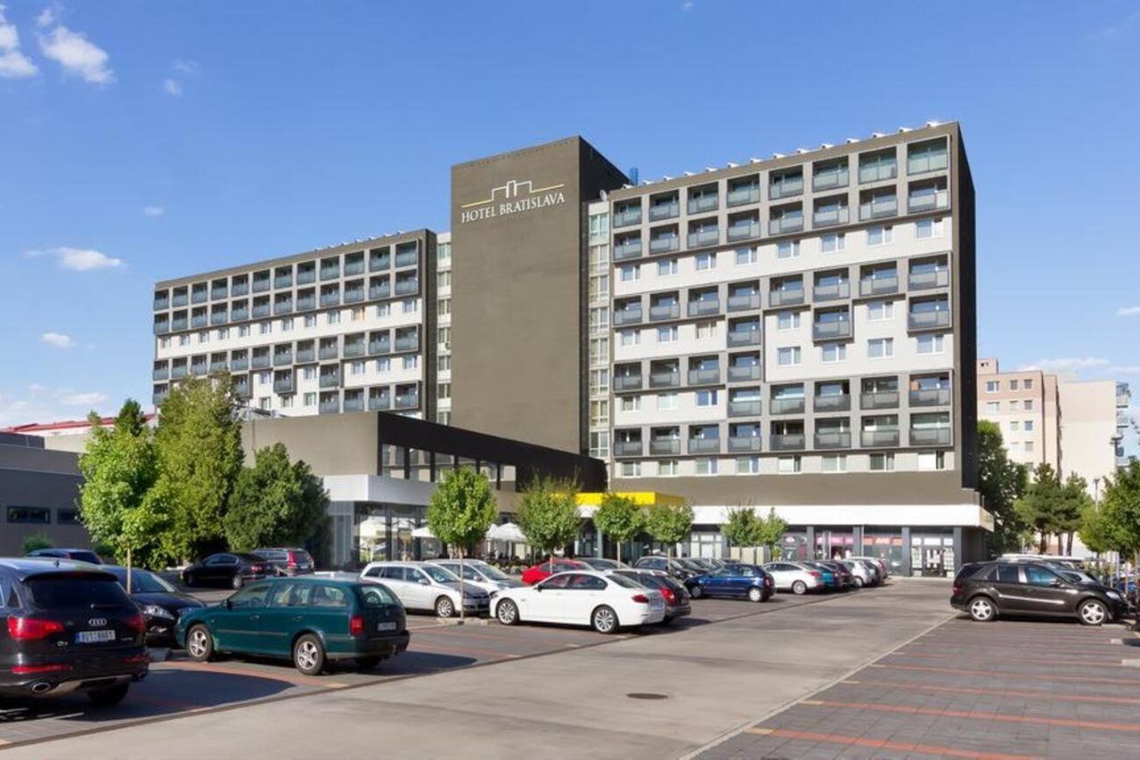 Hotel Bratislava Esterno foto